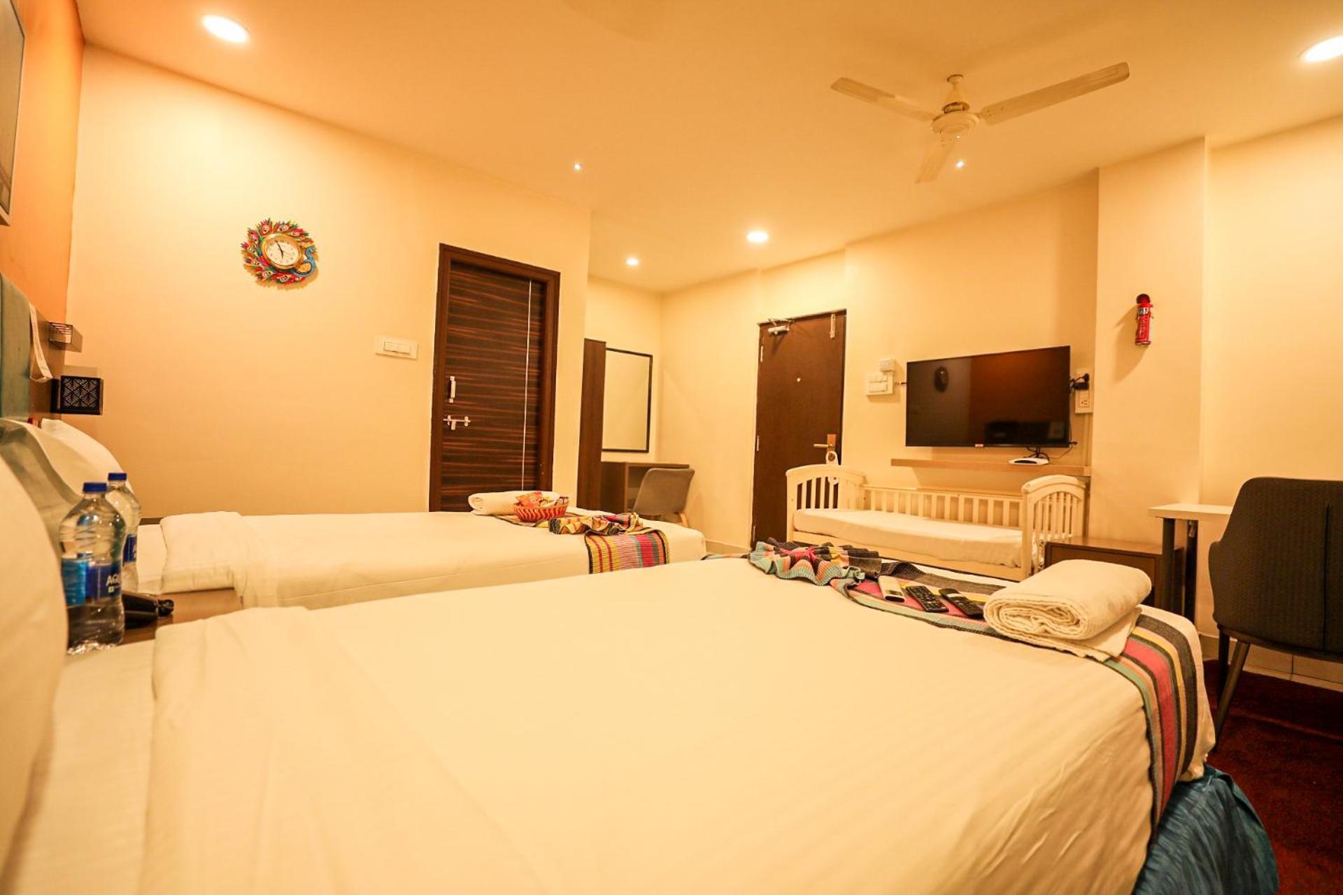 Hotel White Fields Hitec City, Haidarábád Kültér fotó